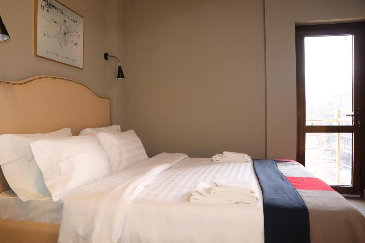 Mika Hotel Almatı Dış mekan fotoğraf